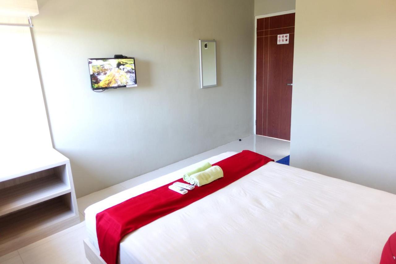 Kelir residence Semarang Exterior foto